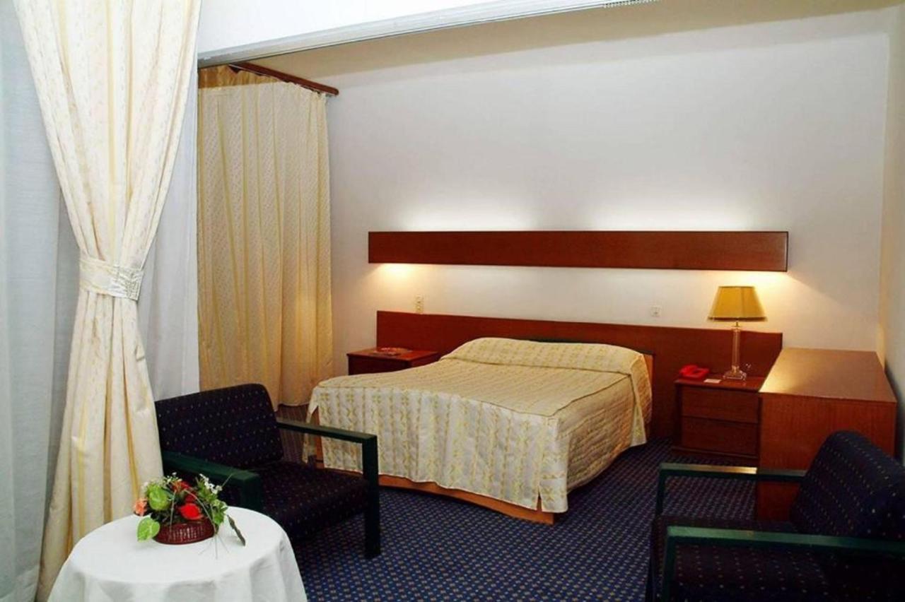 Hotel Chelia Batna Exterior foto